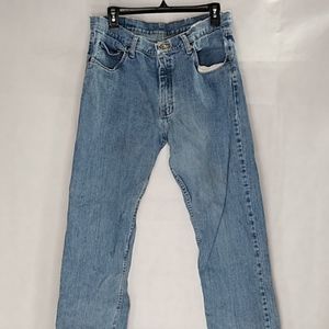 wrangler blue jeans size: 34 X 30